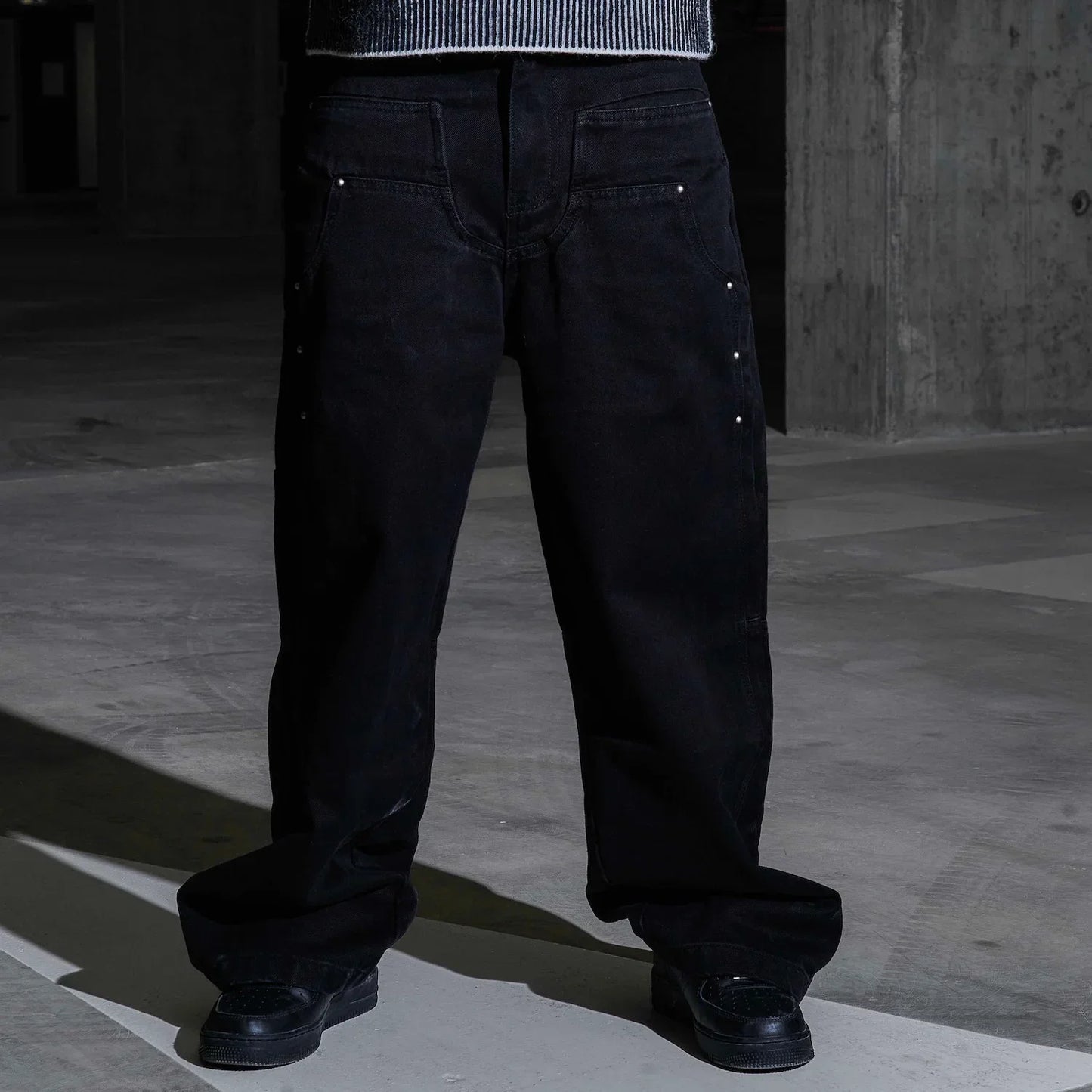 Black Rivet Baggy Jeans