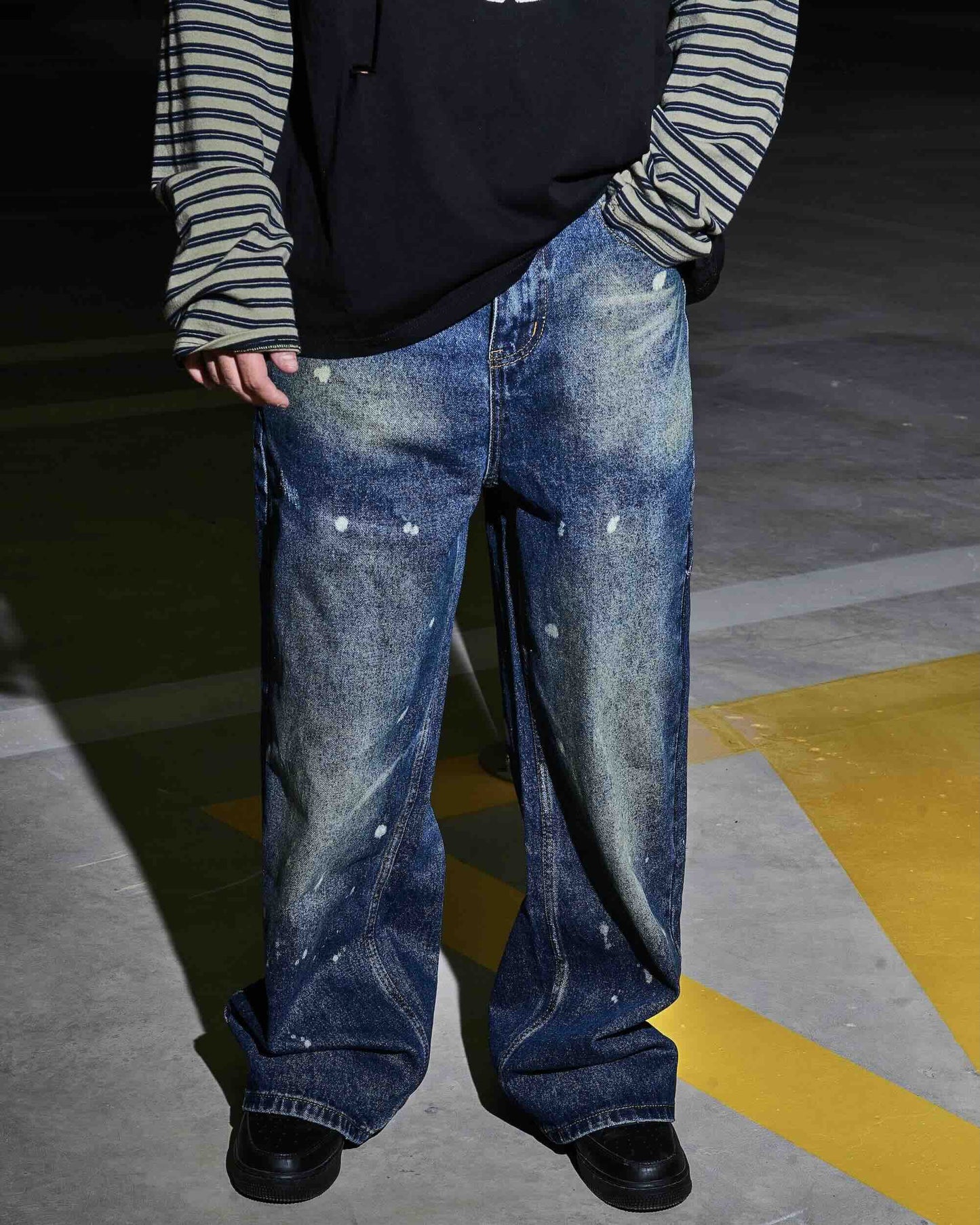 Blue Shot Baggy Jeans